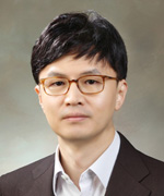 법무부 장관 사진